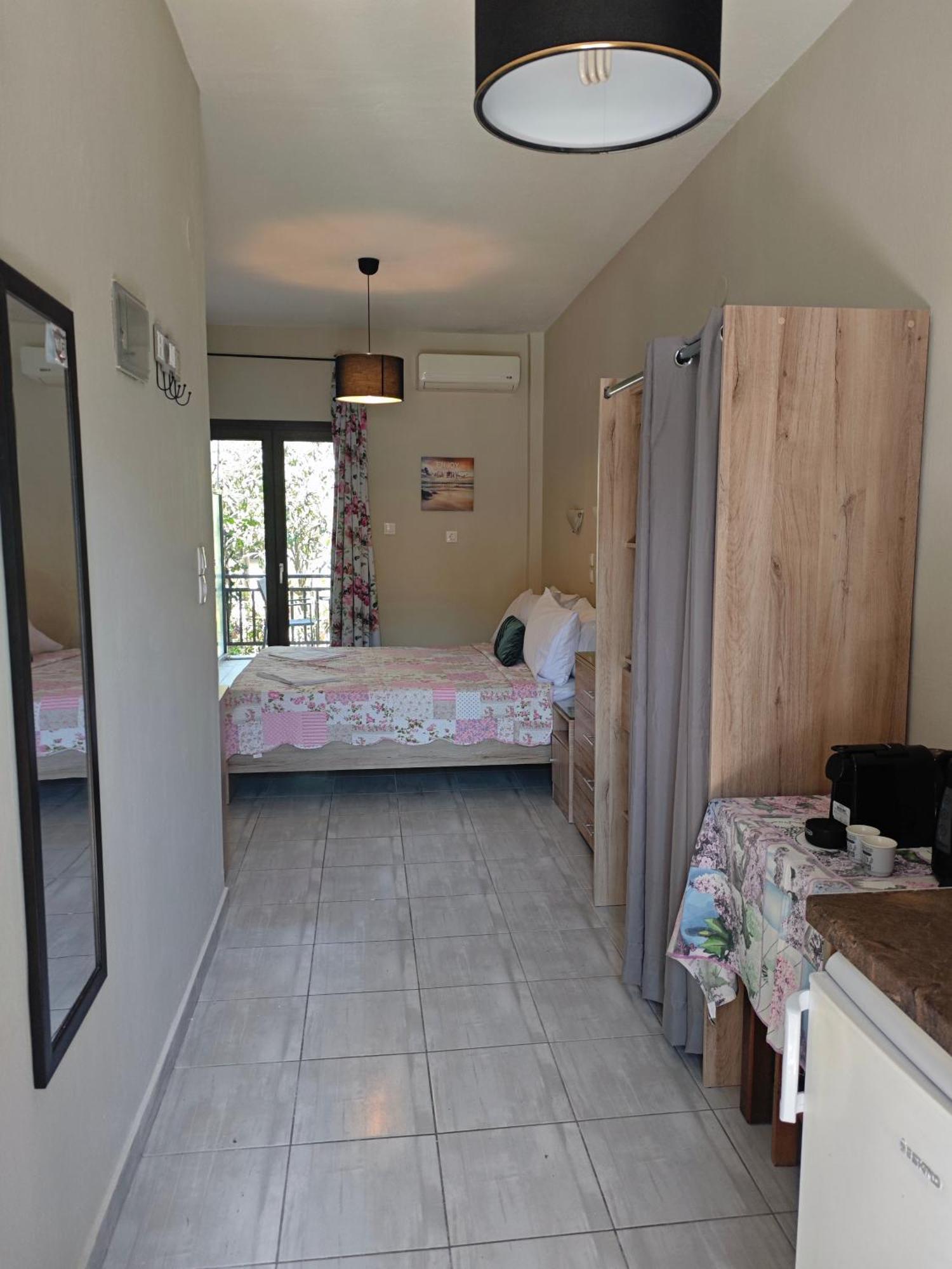 דירות House Anna סארטי מראה חיצוני תמונה